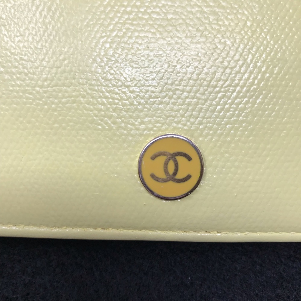 Chanel Bifold Wallet & Optional Crossbody bag - Picture 5 of 16